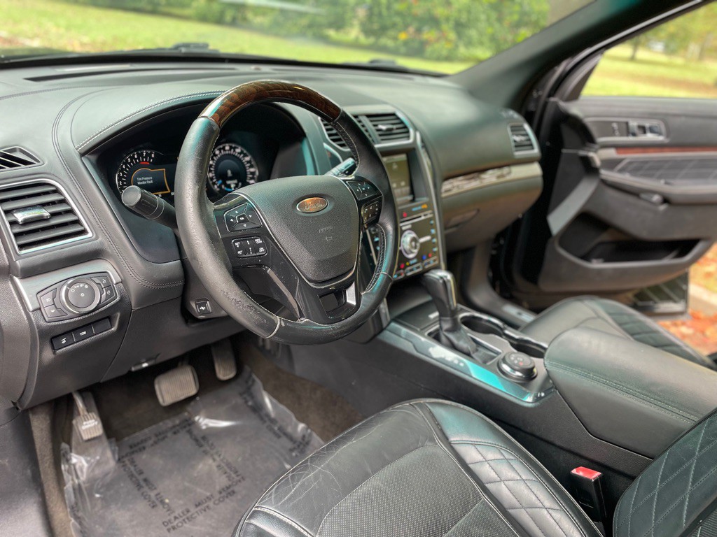 2016 Ford Explorer Image 15