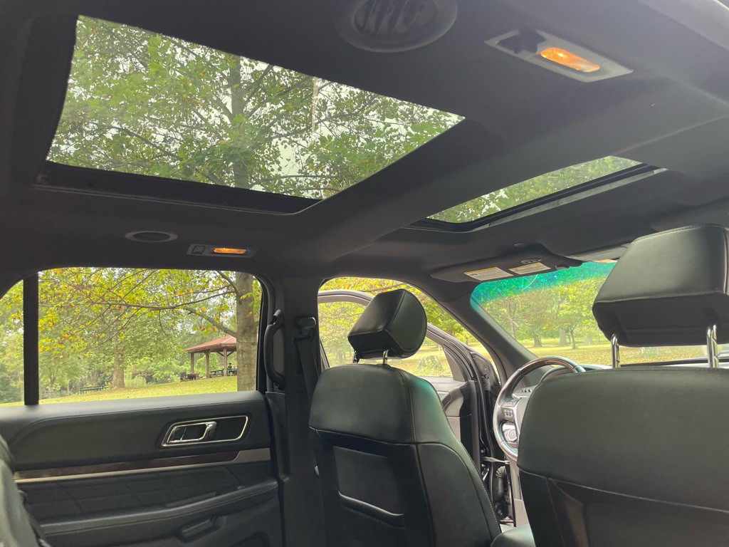 2016 Ford Explorer Image 25