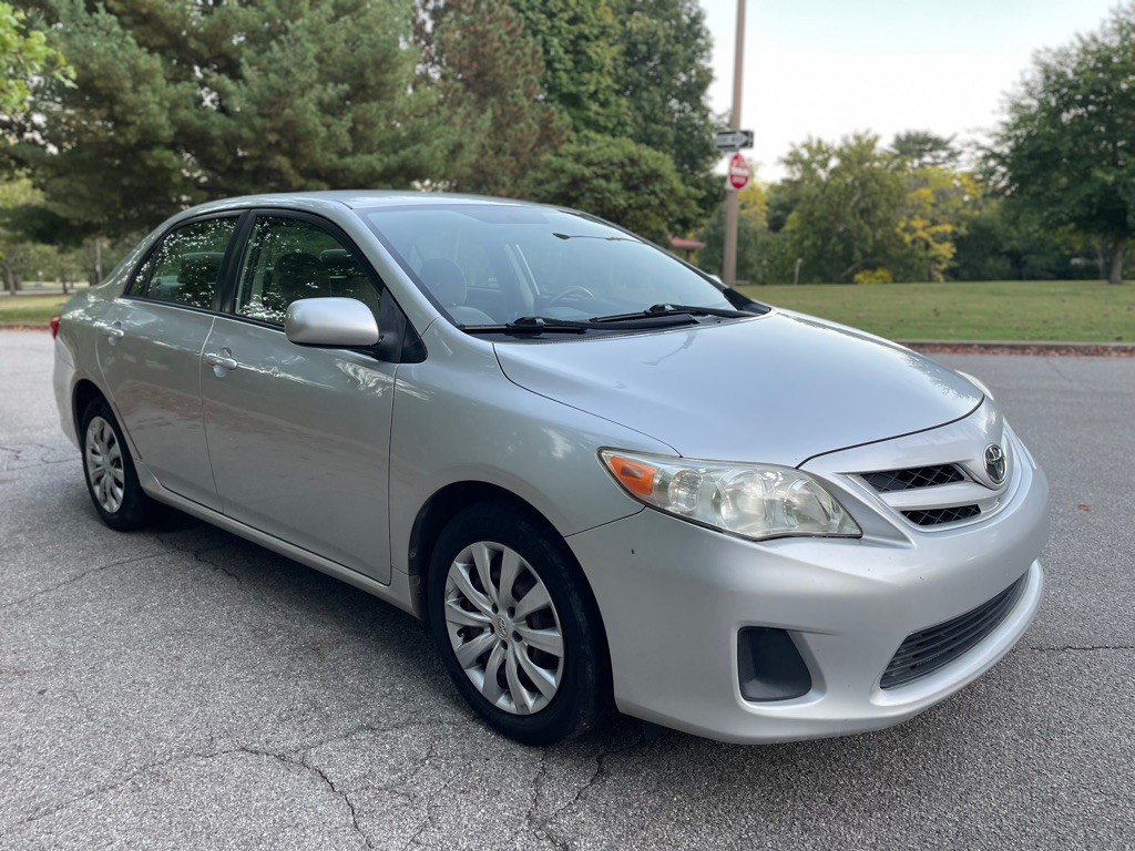 2012 Toyota Corolla Image 4
