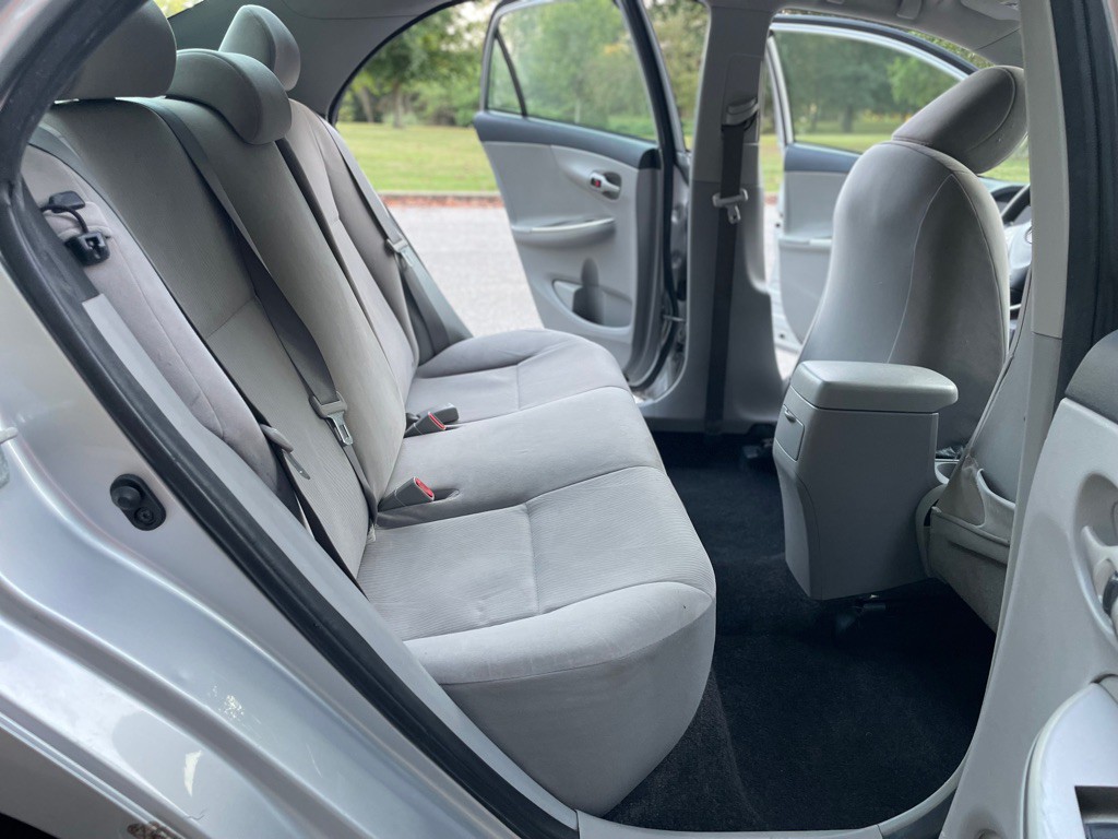 2012 Toyota Corolla Image 21