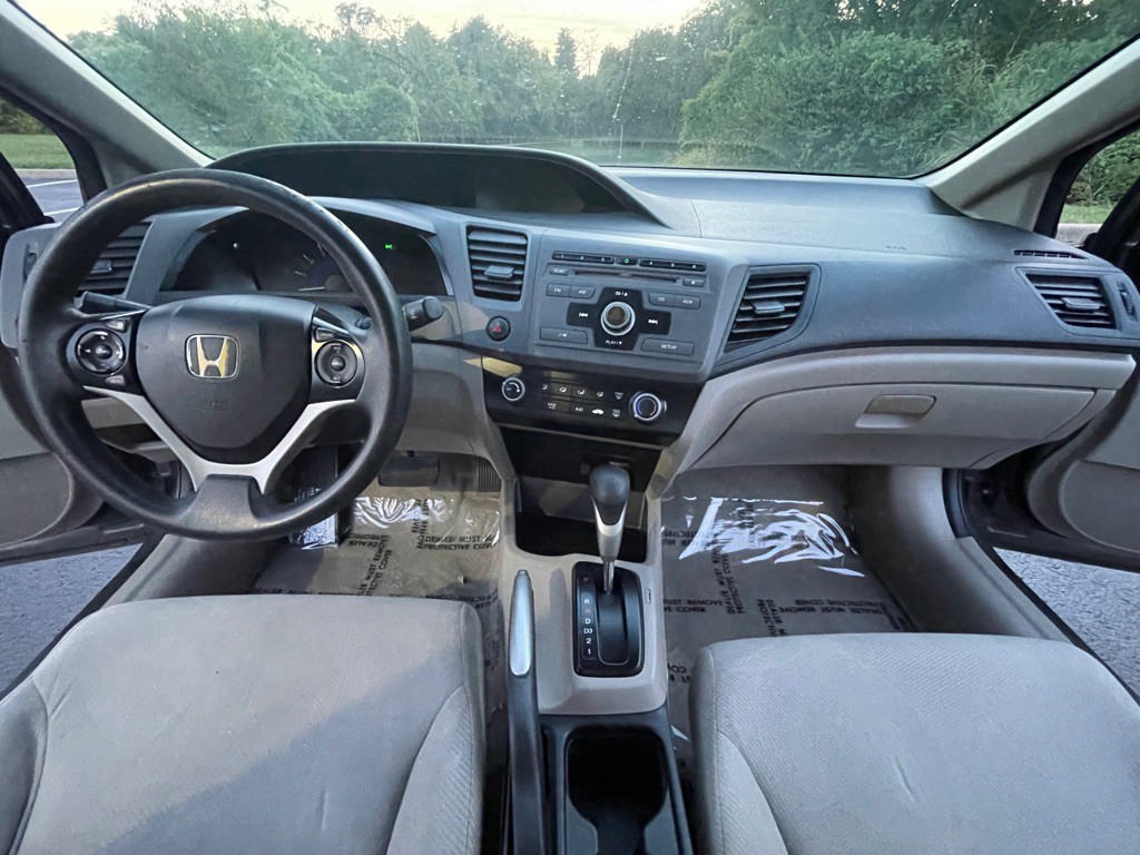 2012 Honda Civic Image 11