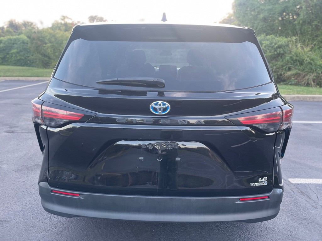 2022 Toyota Sienna Image 10