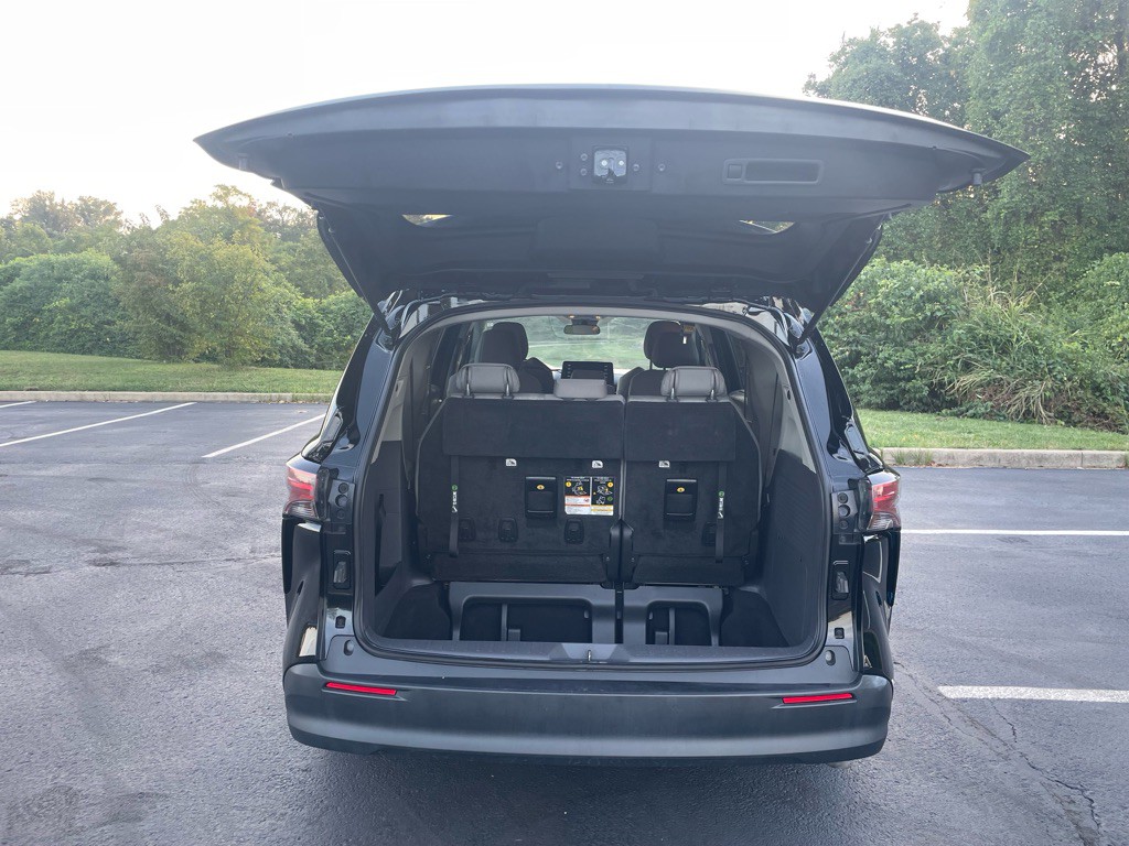 2022 Toyota Sienna Image 11