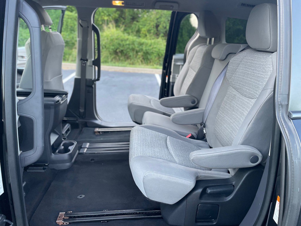 2022 Toyota Sienna Image 25