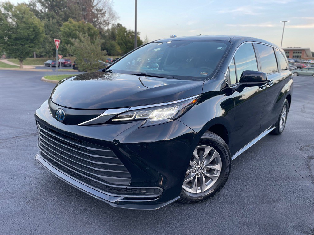 2022 Toyota Sienna Image 32
