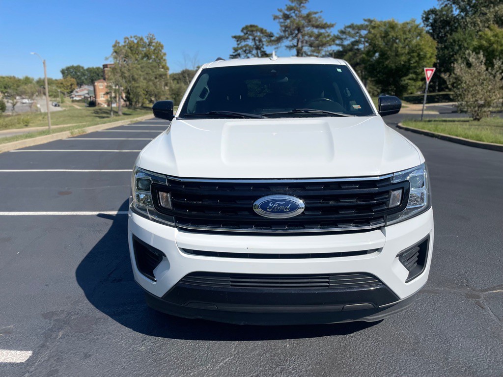 2021 Ford Expedition Image 2