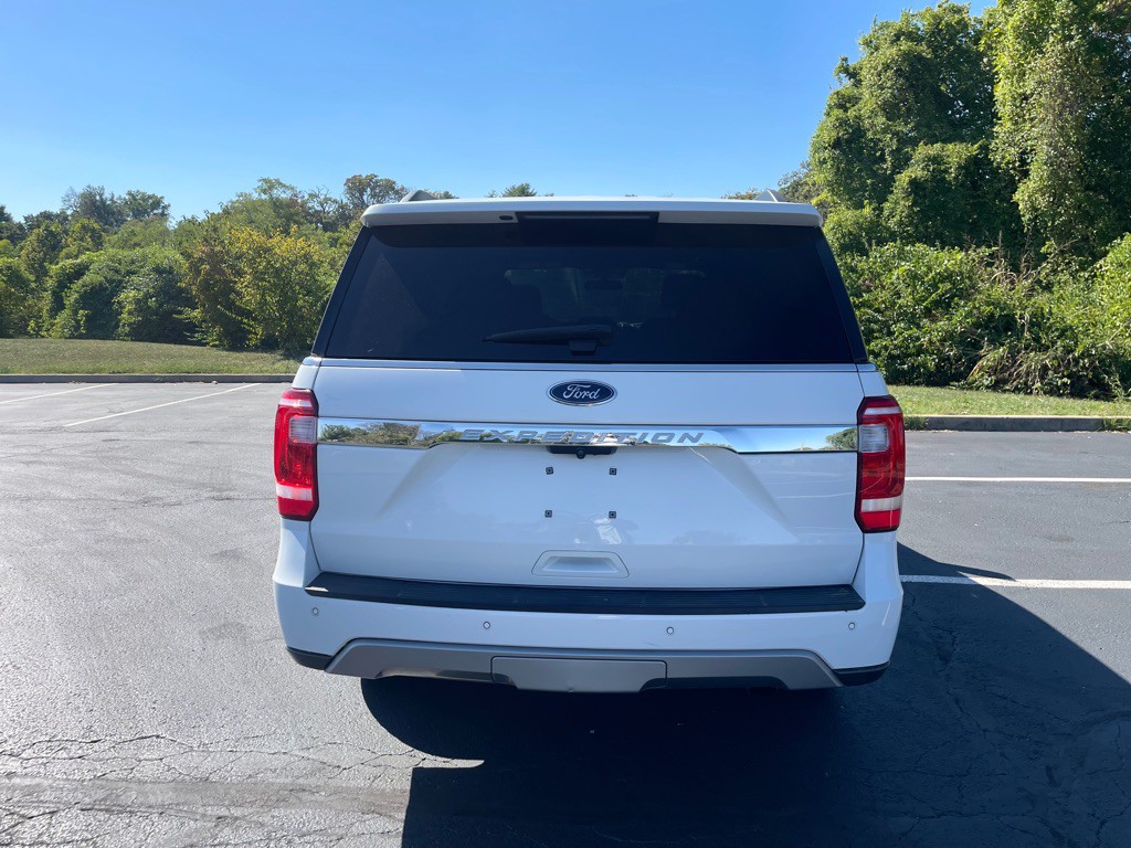 2021 Ford Expedition Image 8