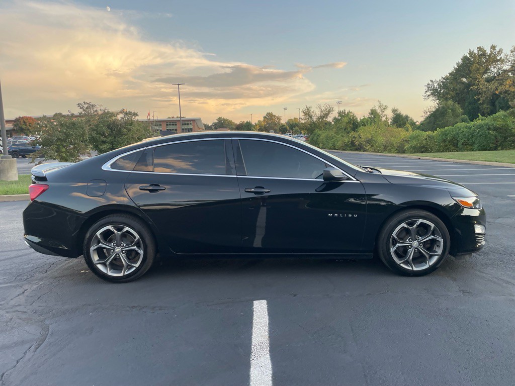 2019 Chevrolet Malibu Image 6
