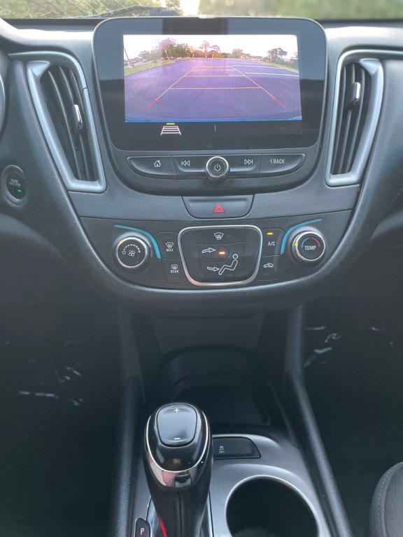 2019 Chevrolet Malibu Image 21