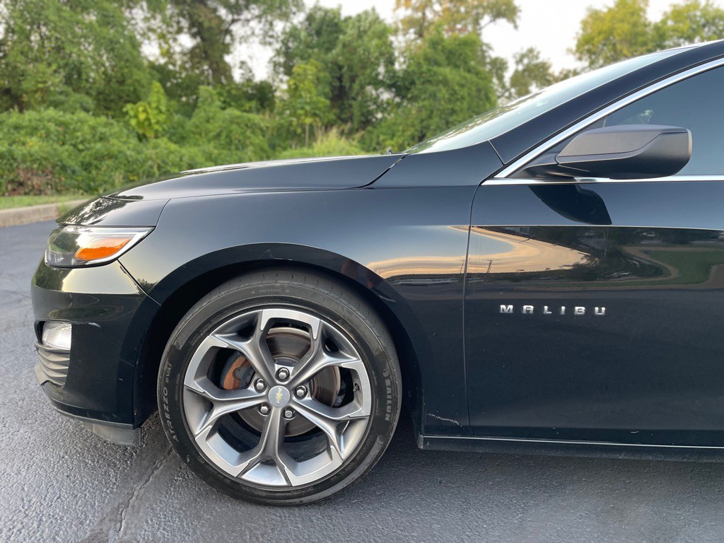 2019 Chevrolet Malibu Image 24