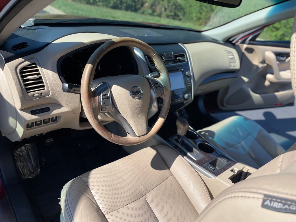 2015 Nissan Altima Image 13