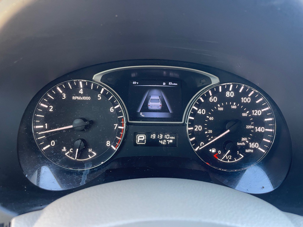 2015 Nissan Altima Image 17