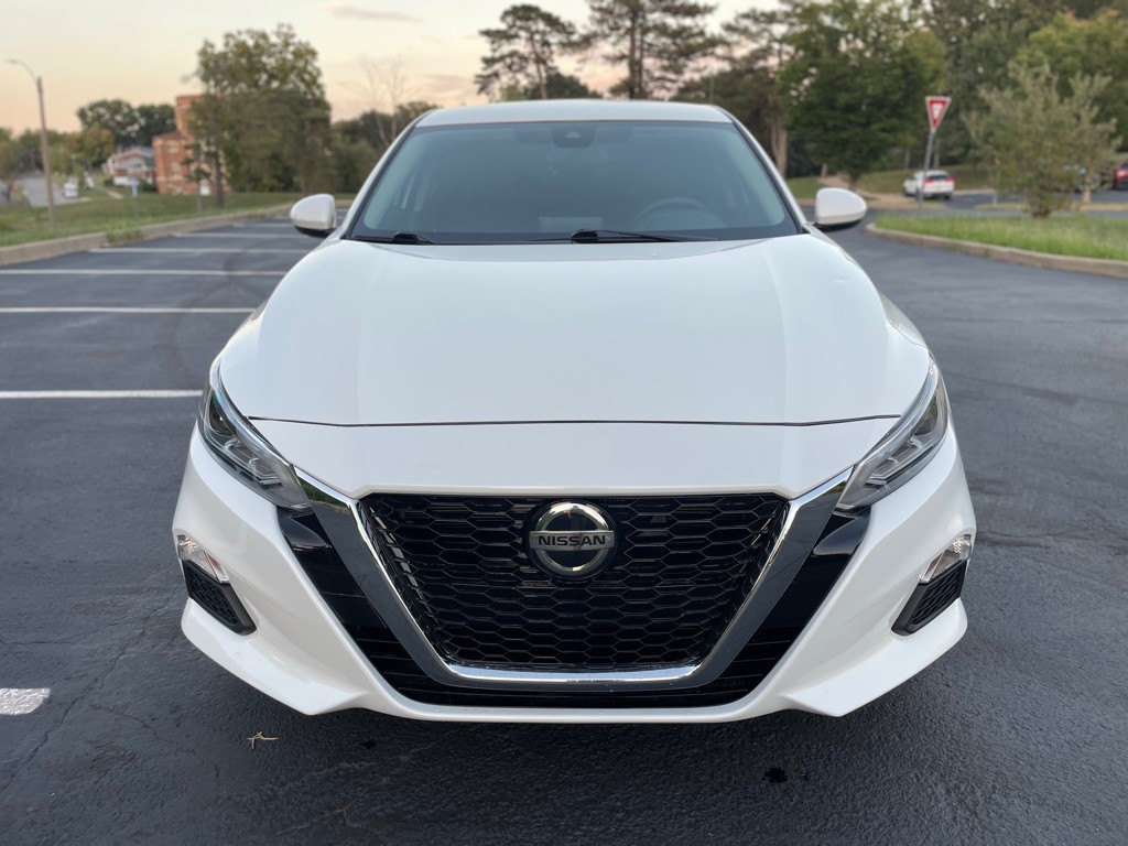 2022 Nissan Altima Image 5