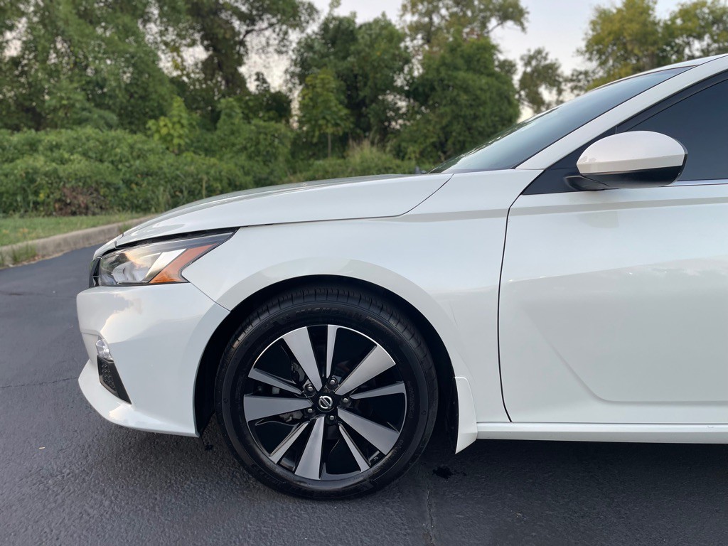 2022 Nissan Altima Image 27