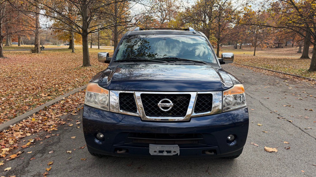 2010 Nissan Armada Image 5