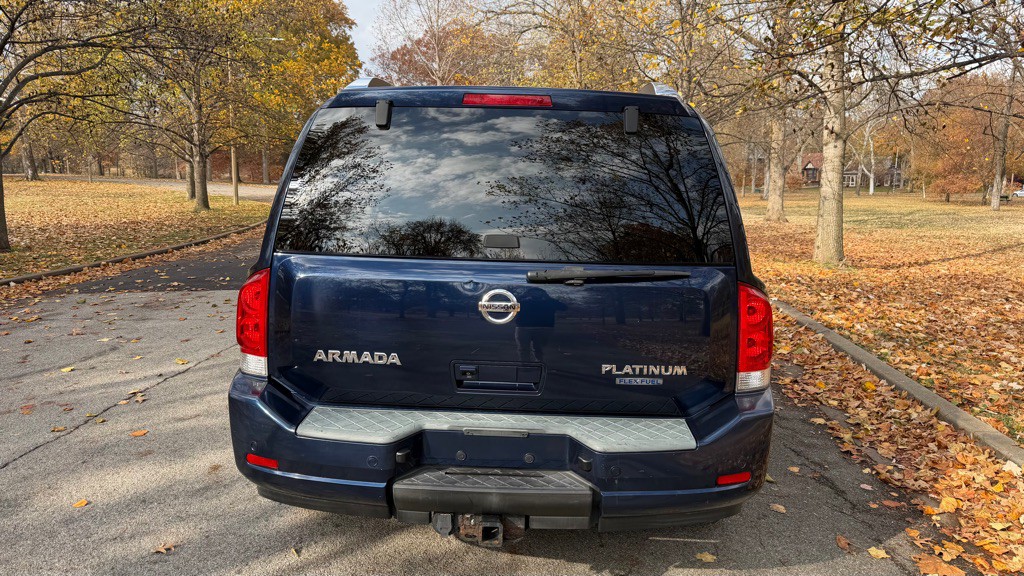 2010 Nissan Armada Image 8