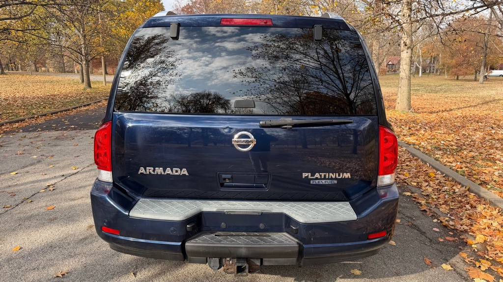 2010 Nissan Armada Image 10