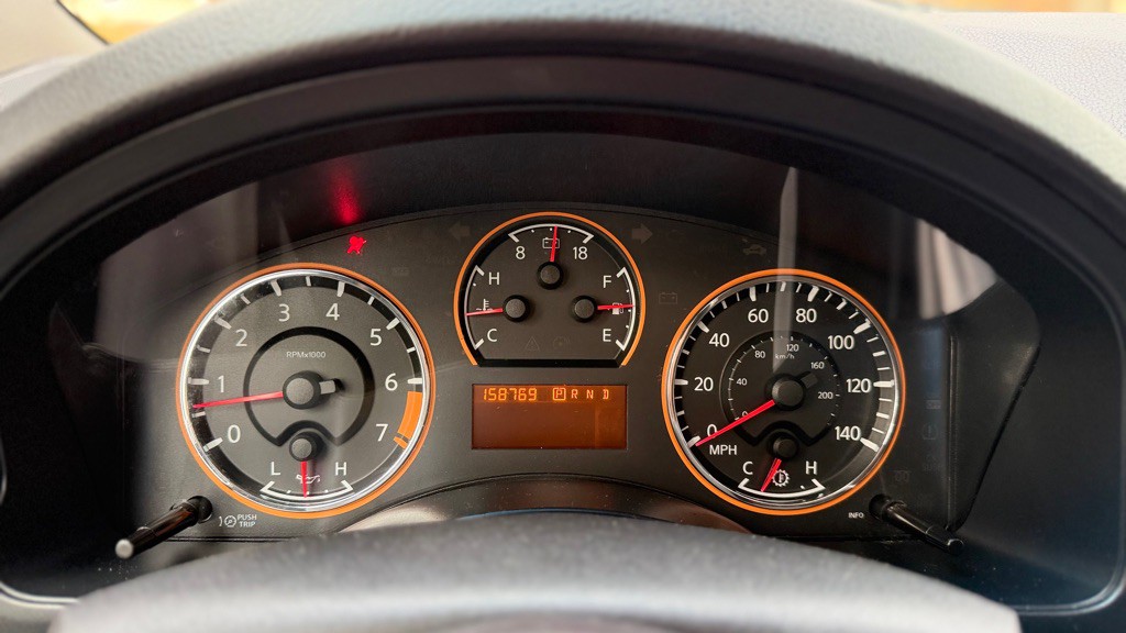 2010 Nissan Armada Image 19