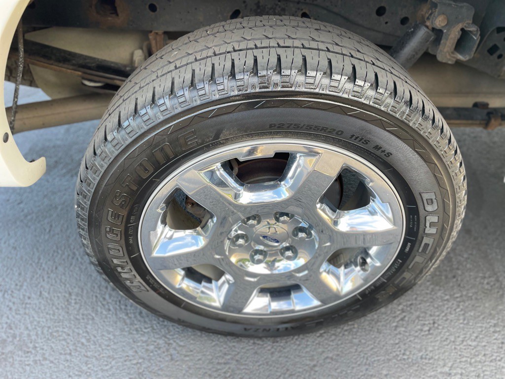 2014 Ford F-150 Image 24