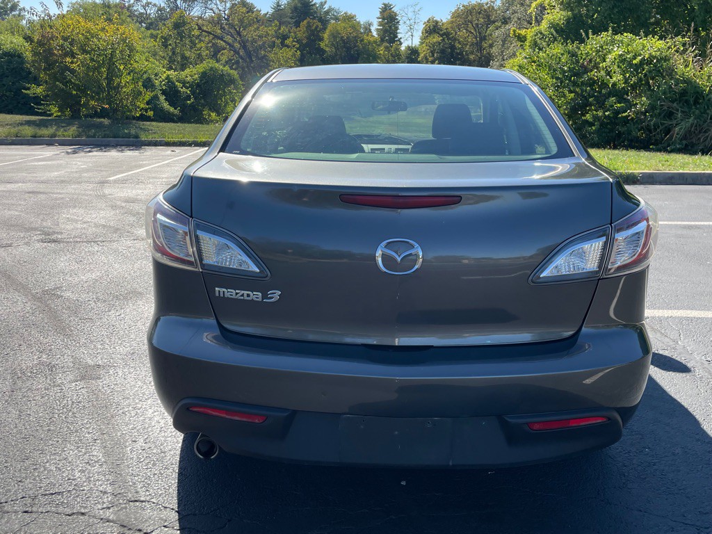 2010 Mazda Mazda3 Image 10