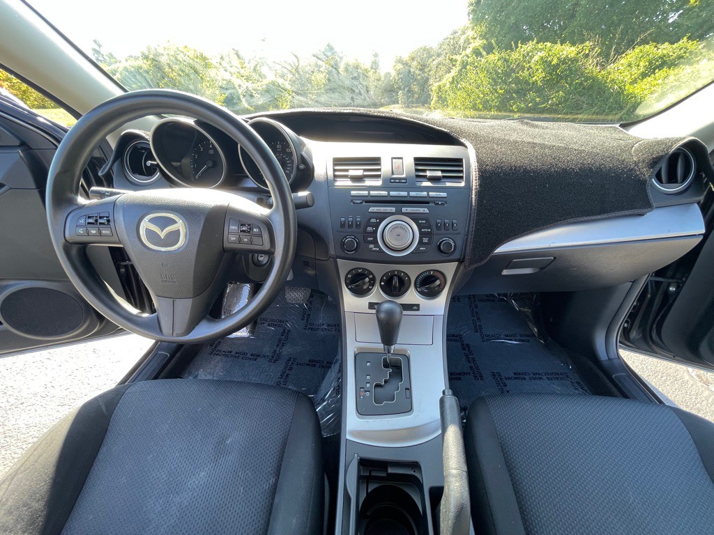 2010 Mazda Mazda3 Image 13