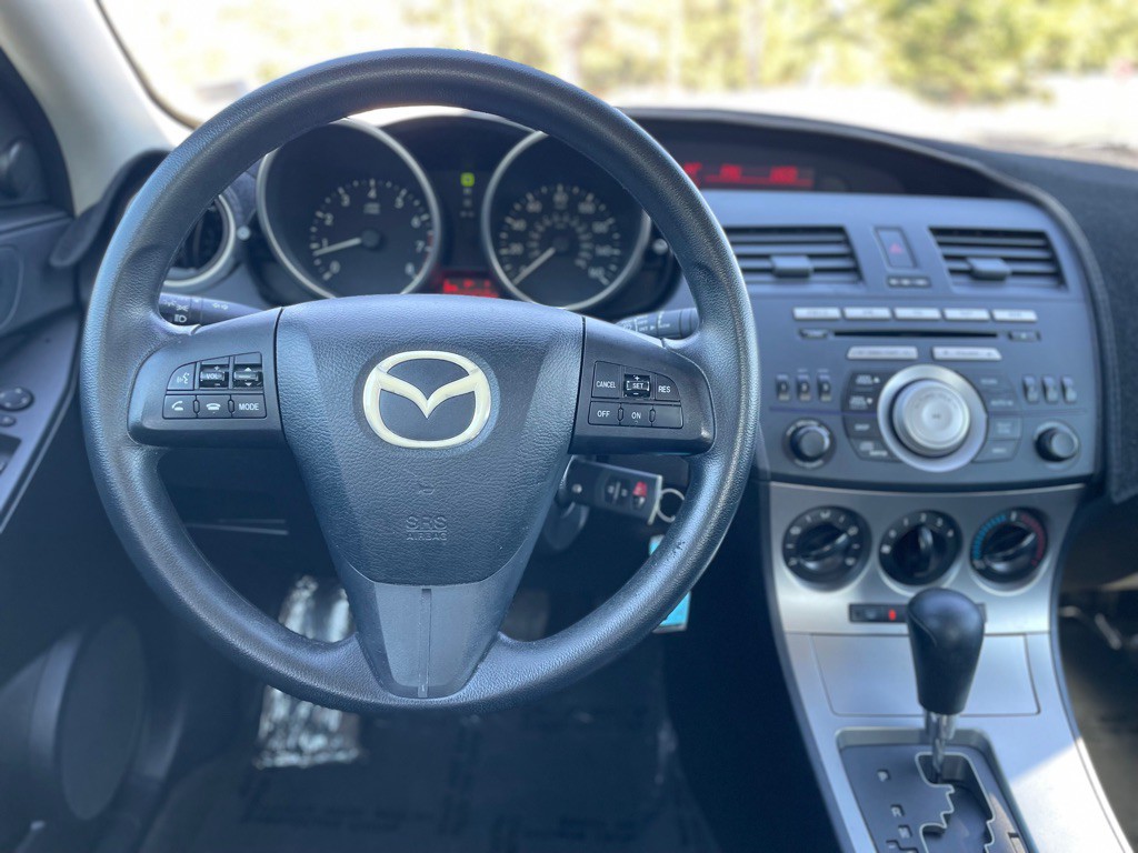 2010 Mazda Mazda3 Image 17
