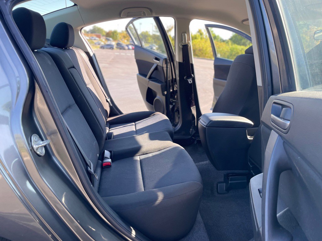 2010 Mazda Mazda3 Image 18