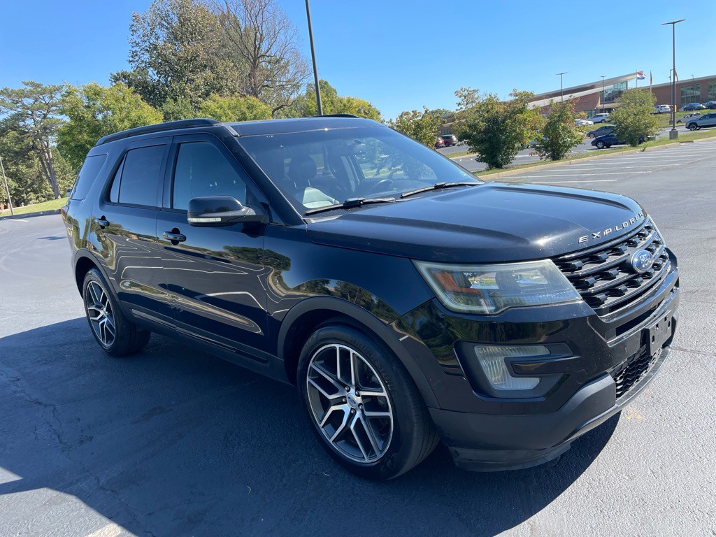 2016 Ford Explorer Image 3