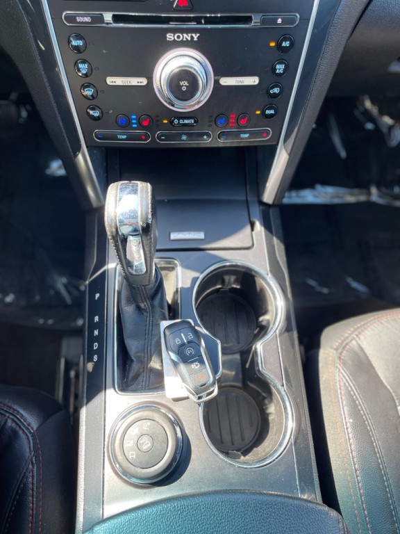 2016 Ford Explorer Image 21