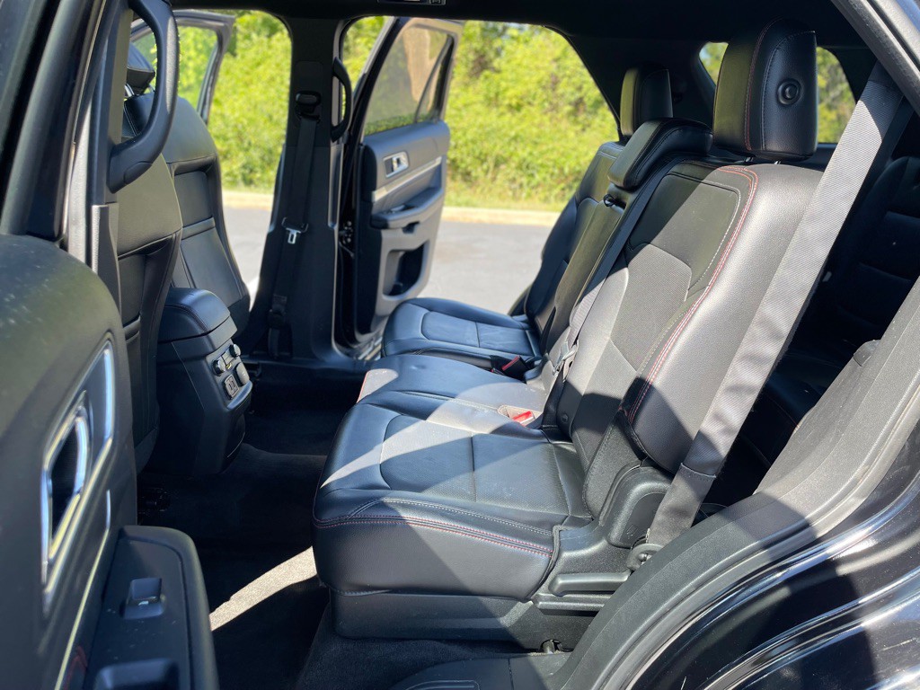 2016 Ford Explorer Image 26