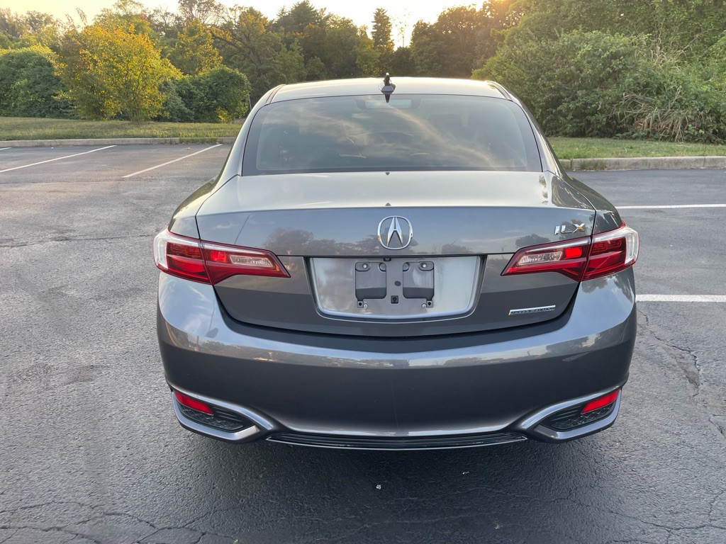 2017 Acura ILX Image 8