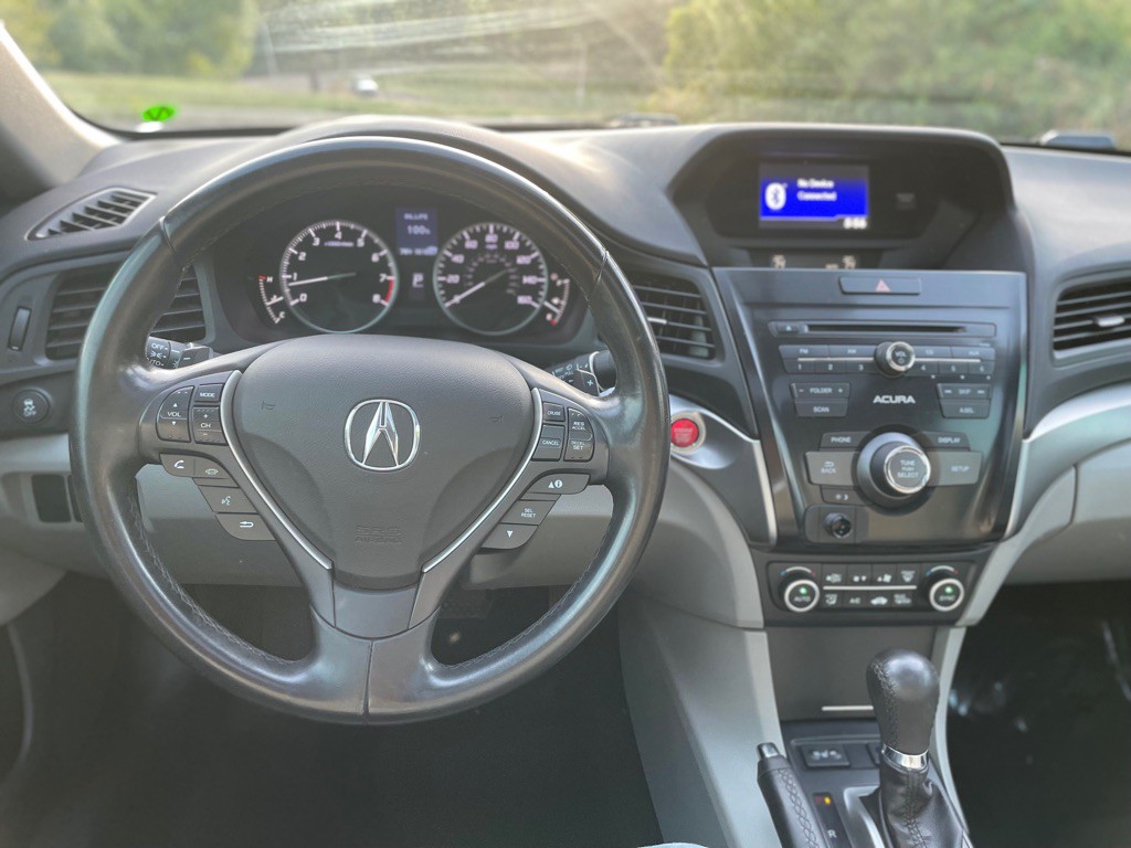 2017 Acura ILX Image 18