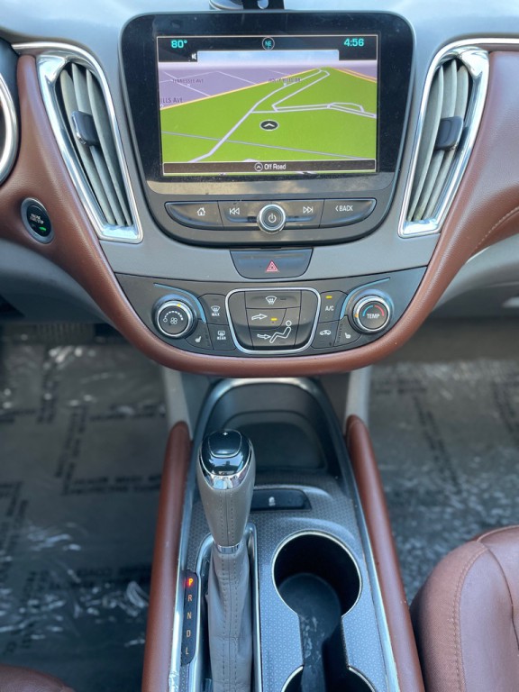 2017 Chevrolet Malibu Image 20