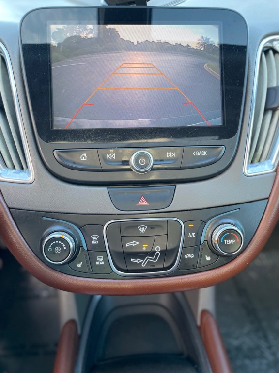 2017 Chevrolet Malibu Image 20