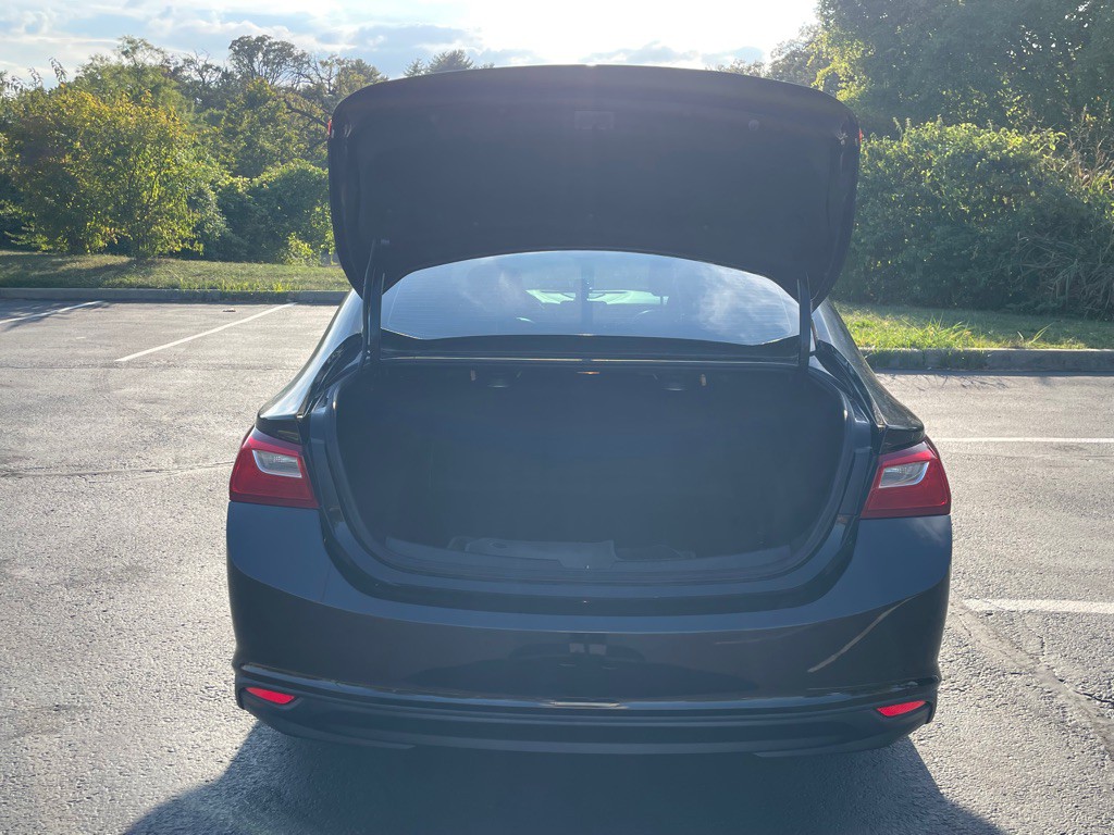 2017 Chevrolet Malibu Image 27