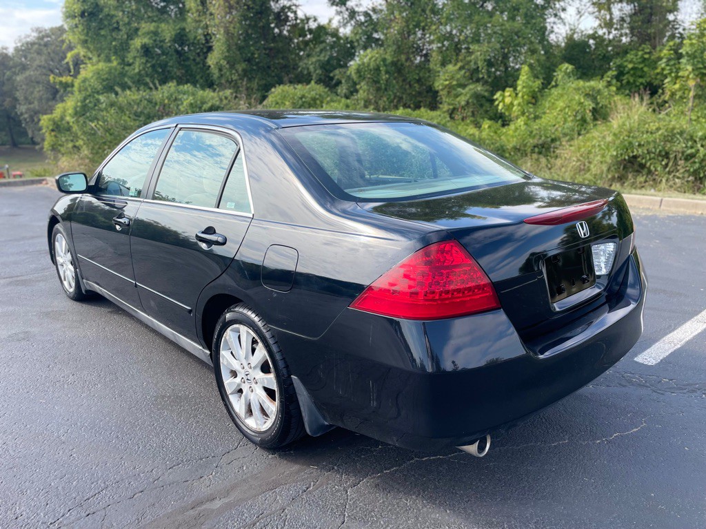 2007 Honda Accord Image 7