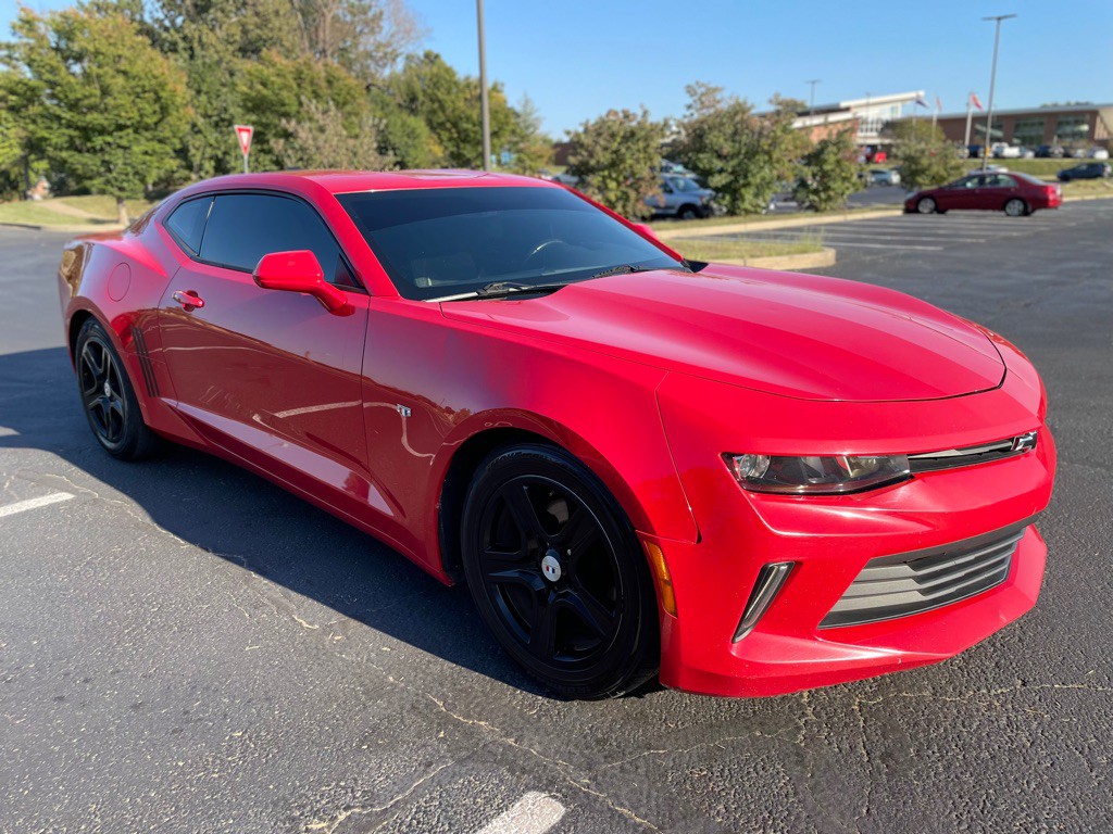 2018 Chevrolet Camaro Image 4