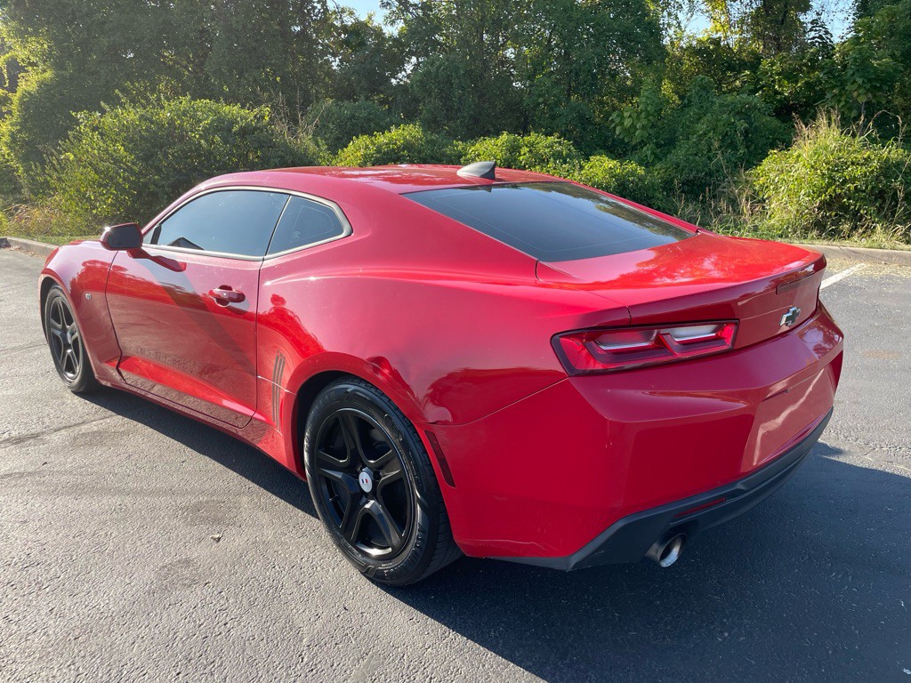 2018 Chevrolet Camaro Image 7