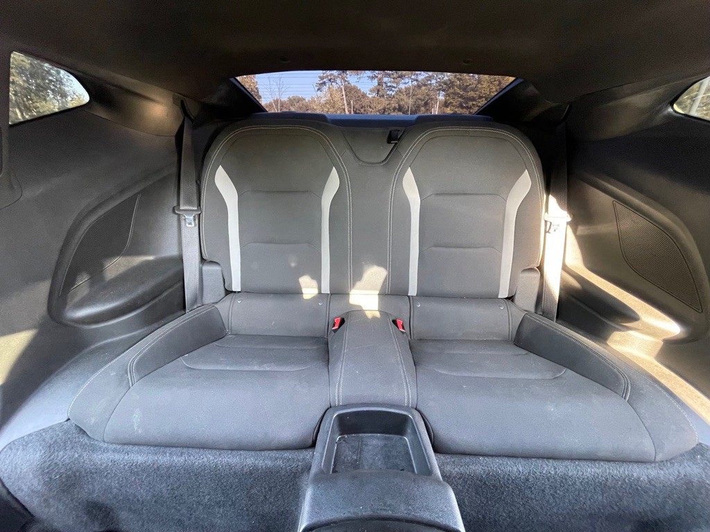 2018 Chevrolet Camaro Image 17