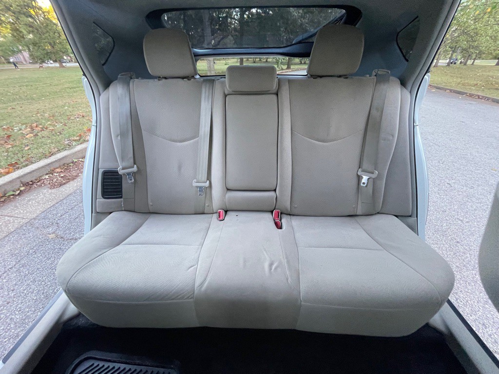 2014 Toyota Prius Image 22