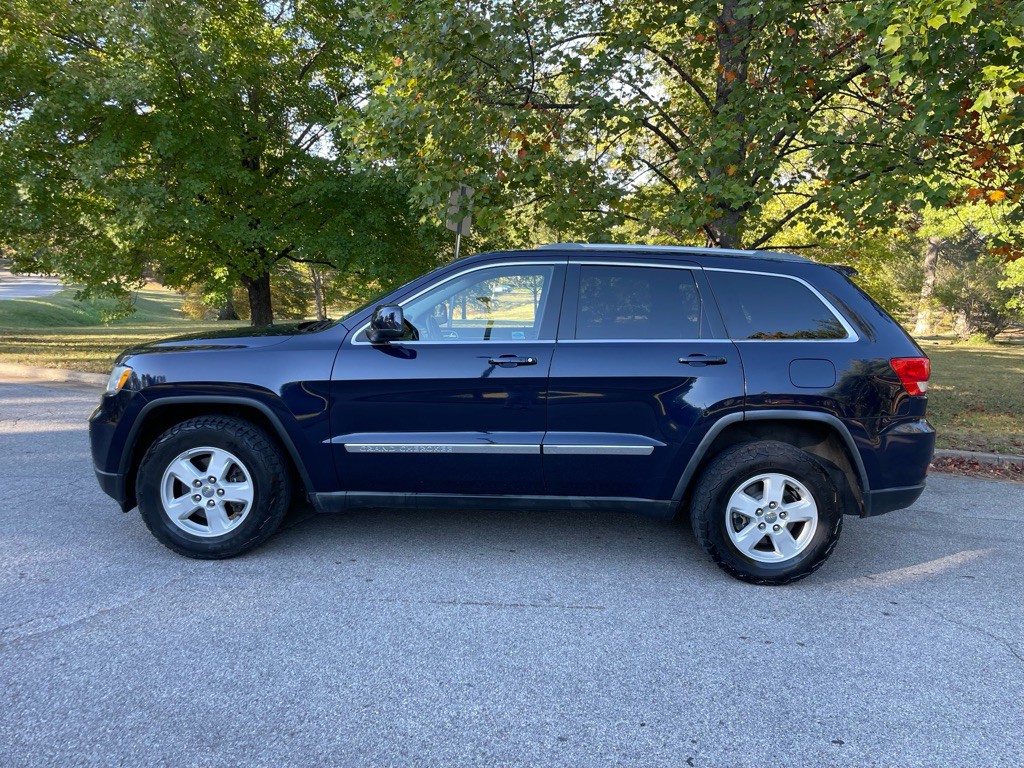 2012 Jeep Grand Cherokee Image 3