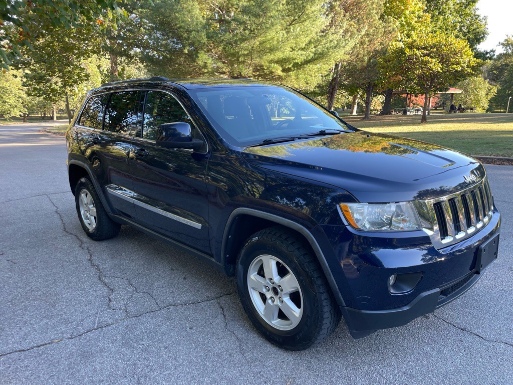 2012 Jeep Grand Cherokee Image 4