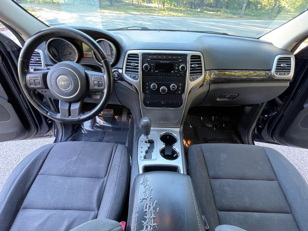 2012 Jeep Grand Cherokee Image 14