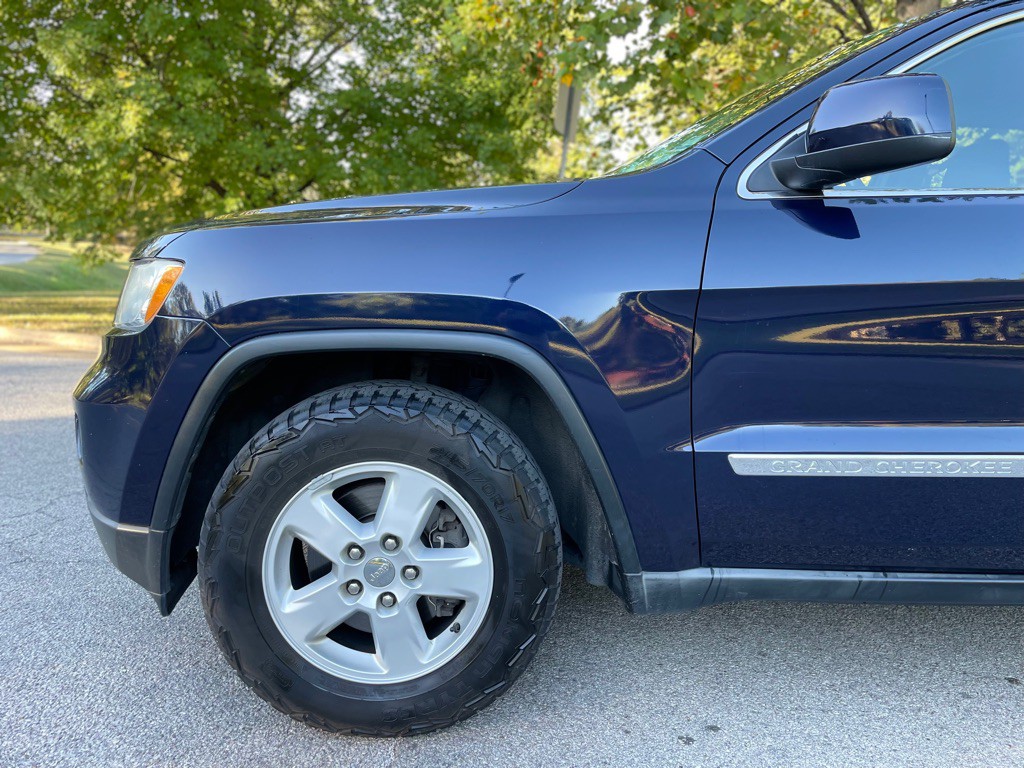 2012 Jeep Grand Cherokee Image 26