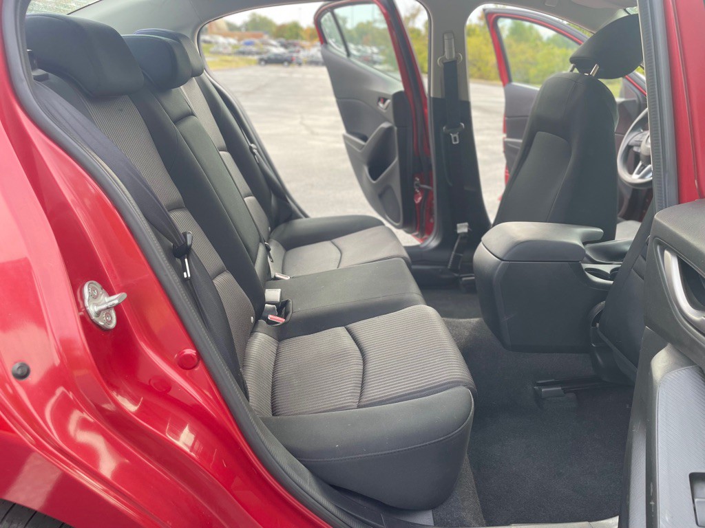 2016 Mazda Mazda3 Image 21