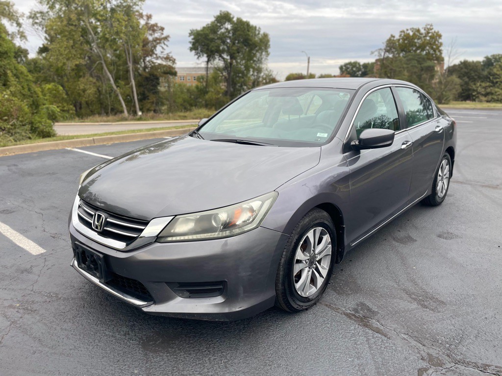 2013 Honda Accord Image 1