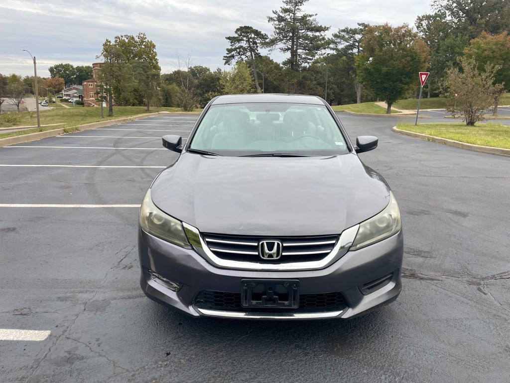 2013 Honda Accord Image 2