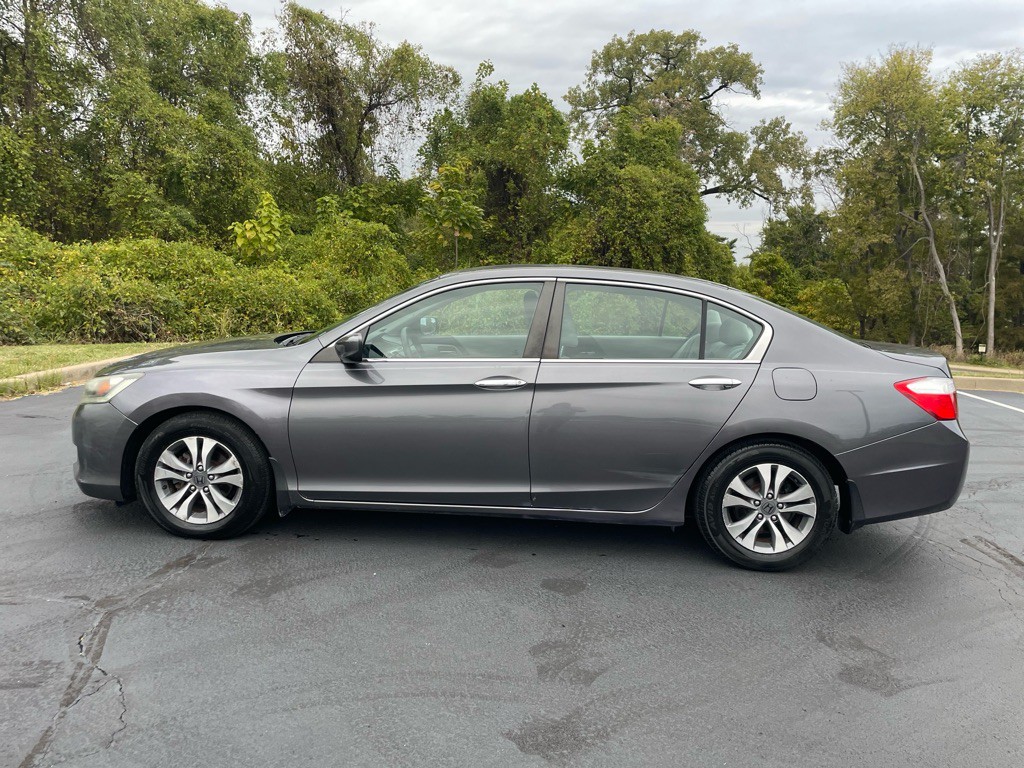2013 Honda Accord Image 3