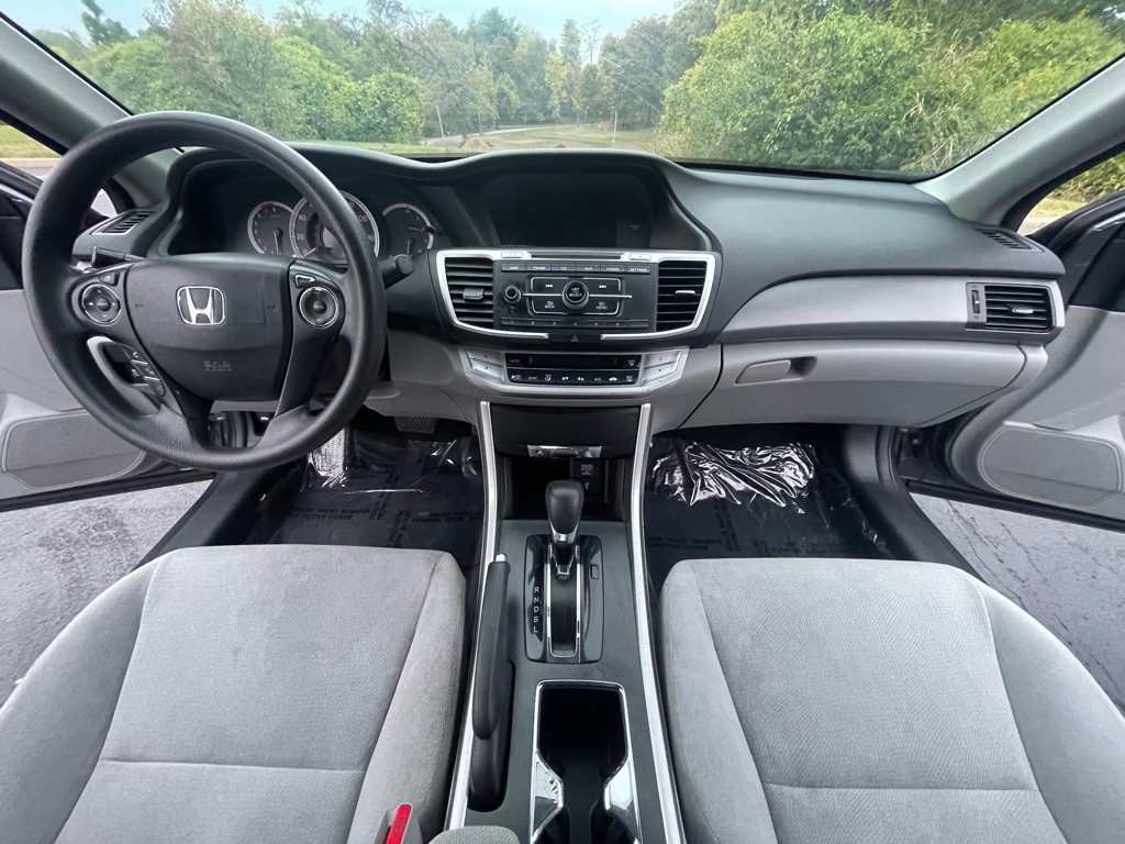 2013 Honda Accord Image 13