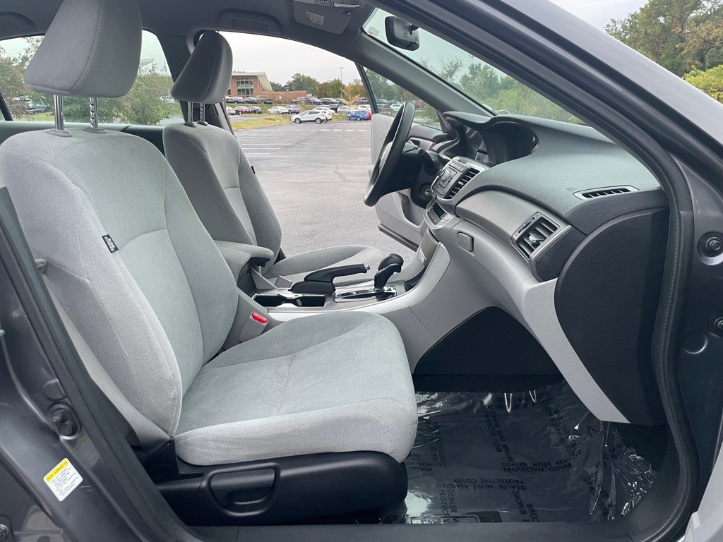 2013 Honda Accord Image 14